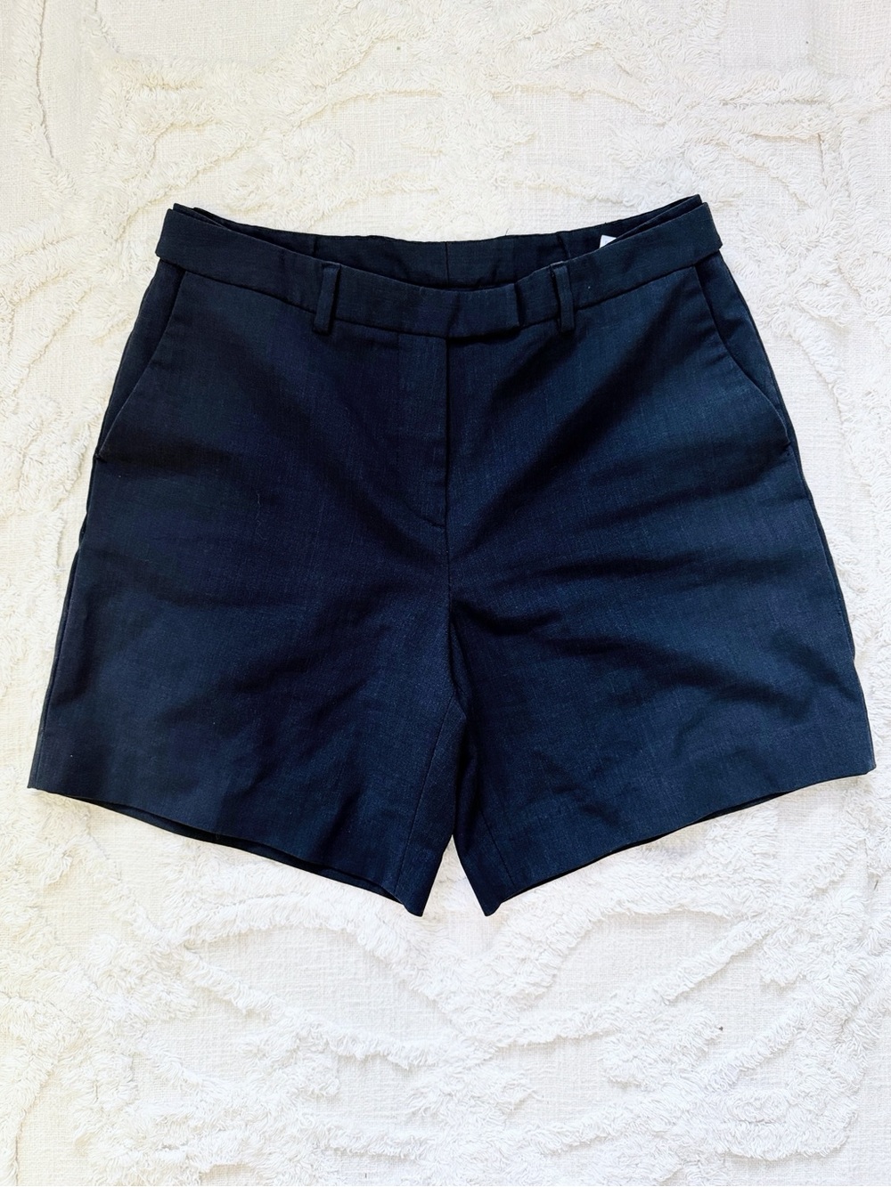 Twinhill Navy Wool Blend Tailored Dress Shorts Size 6 EUC